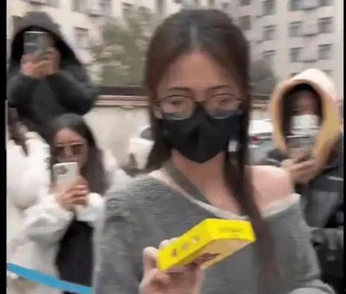 娱乐吃瓜爆料直播真假辨别,如何辨别娱乐吃瓜爆料的真假